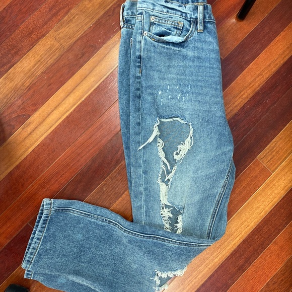 BDG BOYFRIEND JEANS - Picture 1 of 4